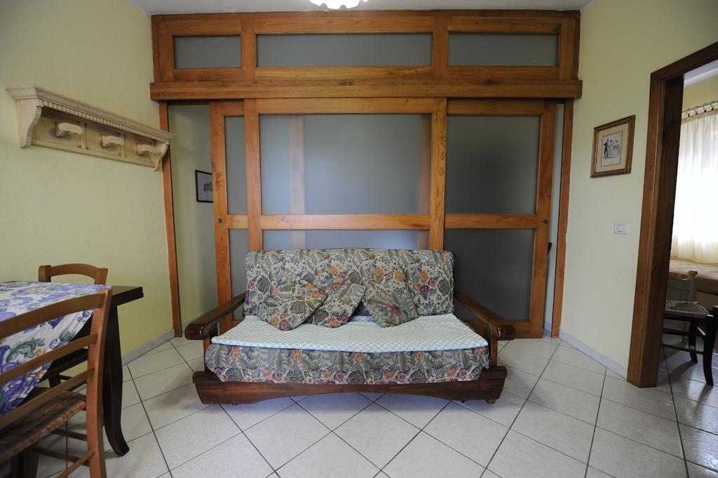 Residence Vacanza Mare Марина-ді-Кампо Екстер'єр фото
